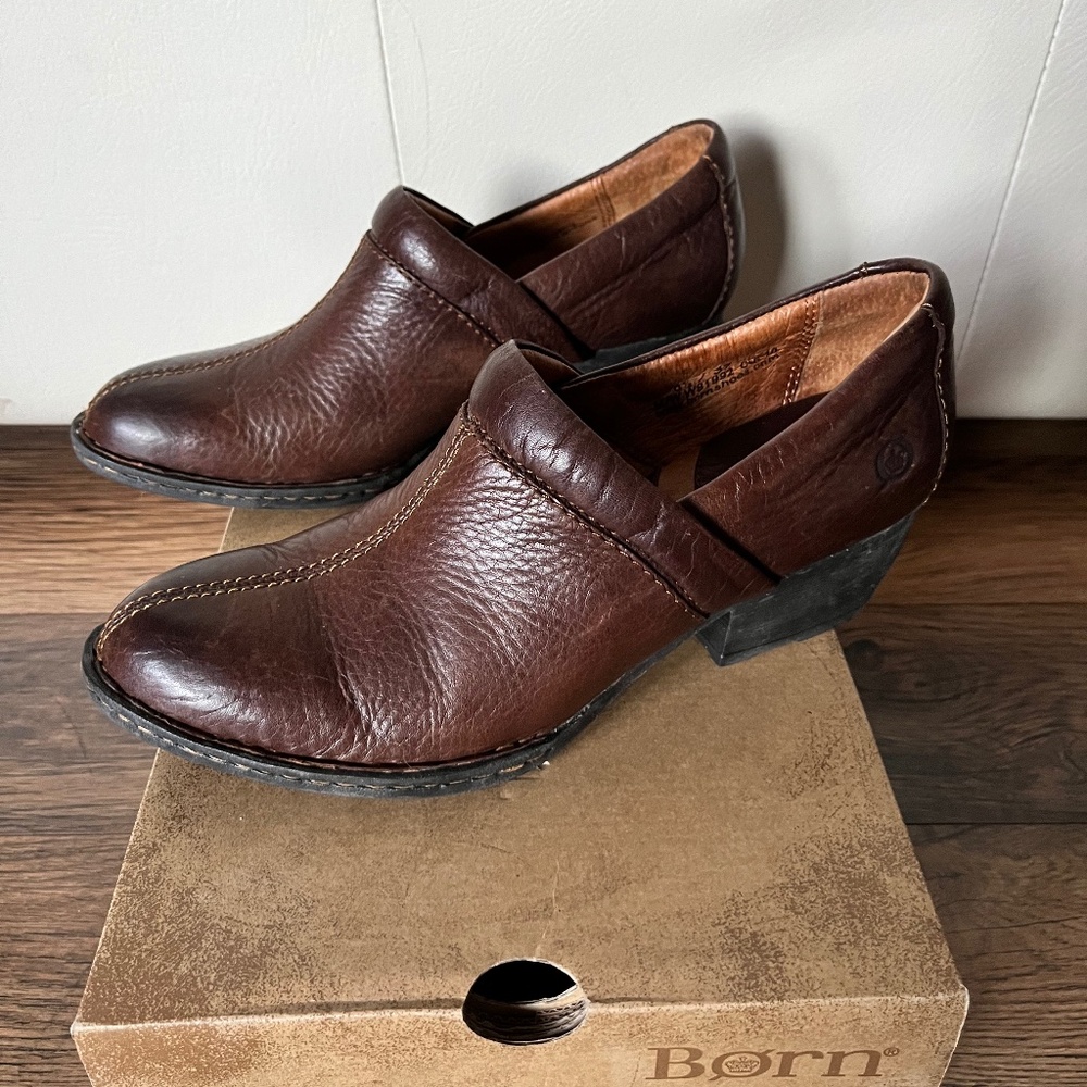 6.5M Born Brown Leather Boot Shoes